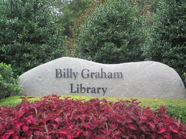 The entrance sign at the Billy Graham Library on the BGEA campus in Charlotte, North Carolina. (File photo)